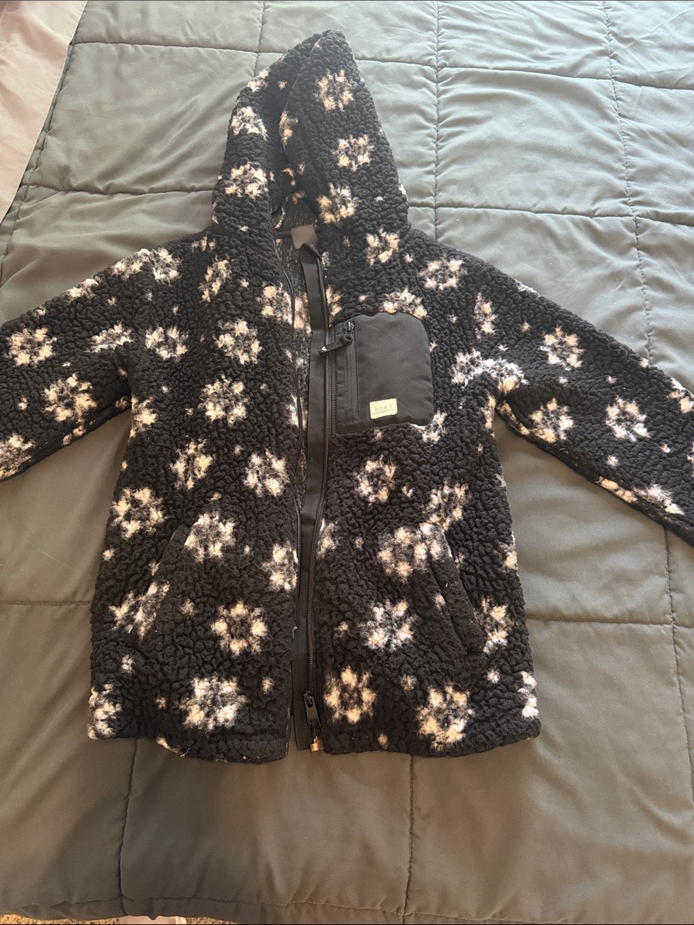 Roxy Black Sherpa Hooded Jacket with Snowflake Print Girls size L